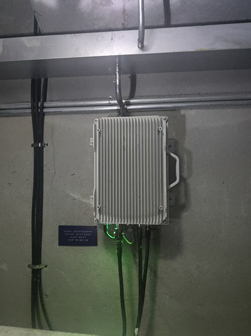  乌拉特后电力管廊覆盖漏缆方式案例